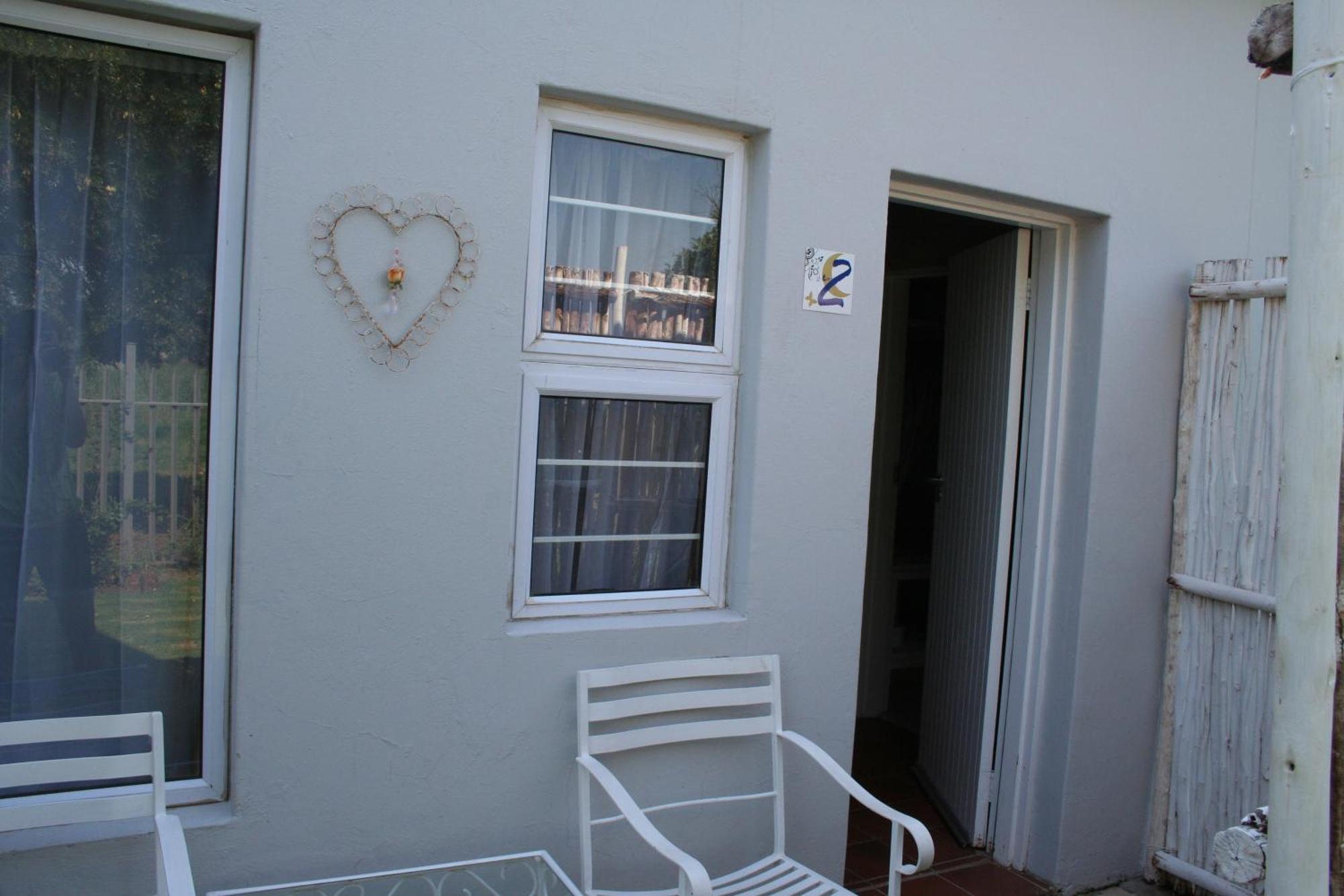 Indigo Moon Guesthouse Lichtenburg Номер фото