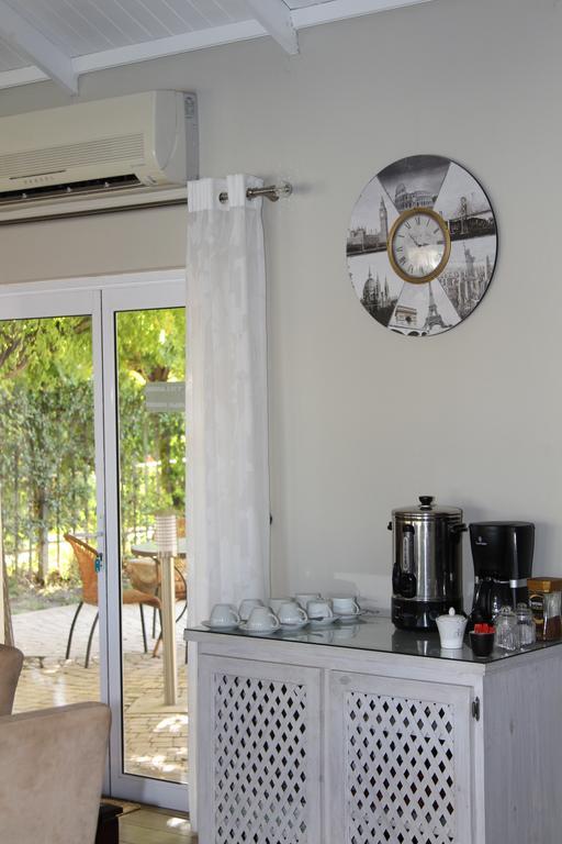 Indigo Moon Guesthouse Lichtenburg Екстер'єр фото