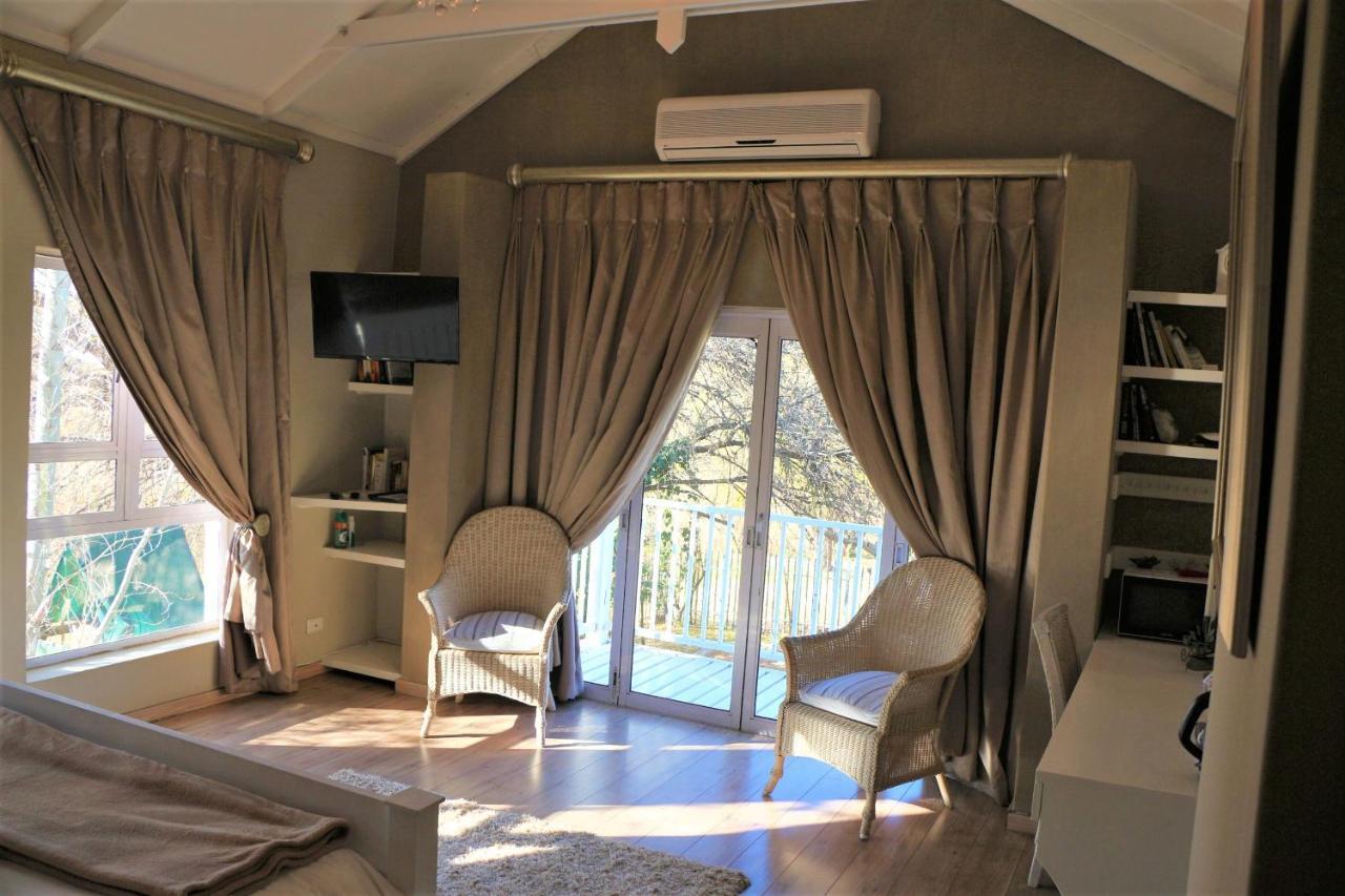 Indigo Moon Guesthouse Lichtenburg Екстер'єр фото