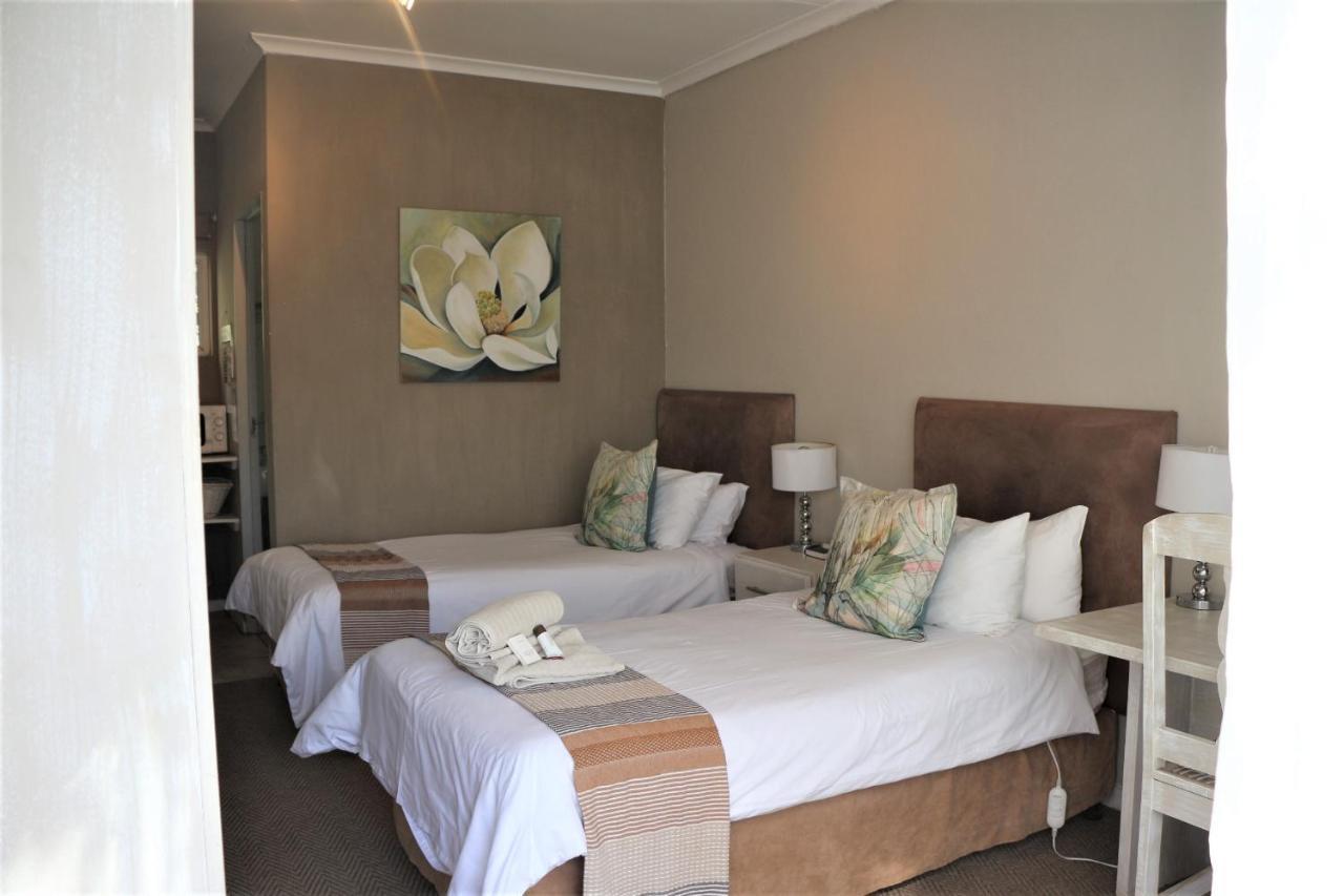 Indigo Moon Guesthouse Lichtenburg Екстер'єр фото