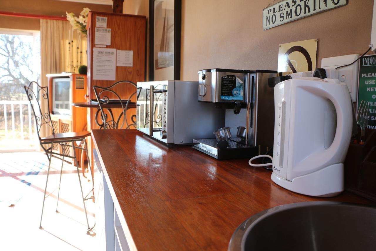 Indigo Moon Guesthouse Lichtenburg Екстер'єр фото