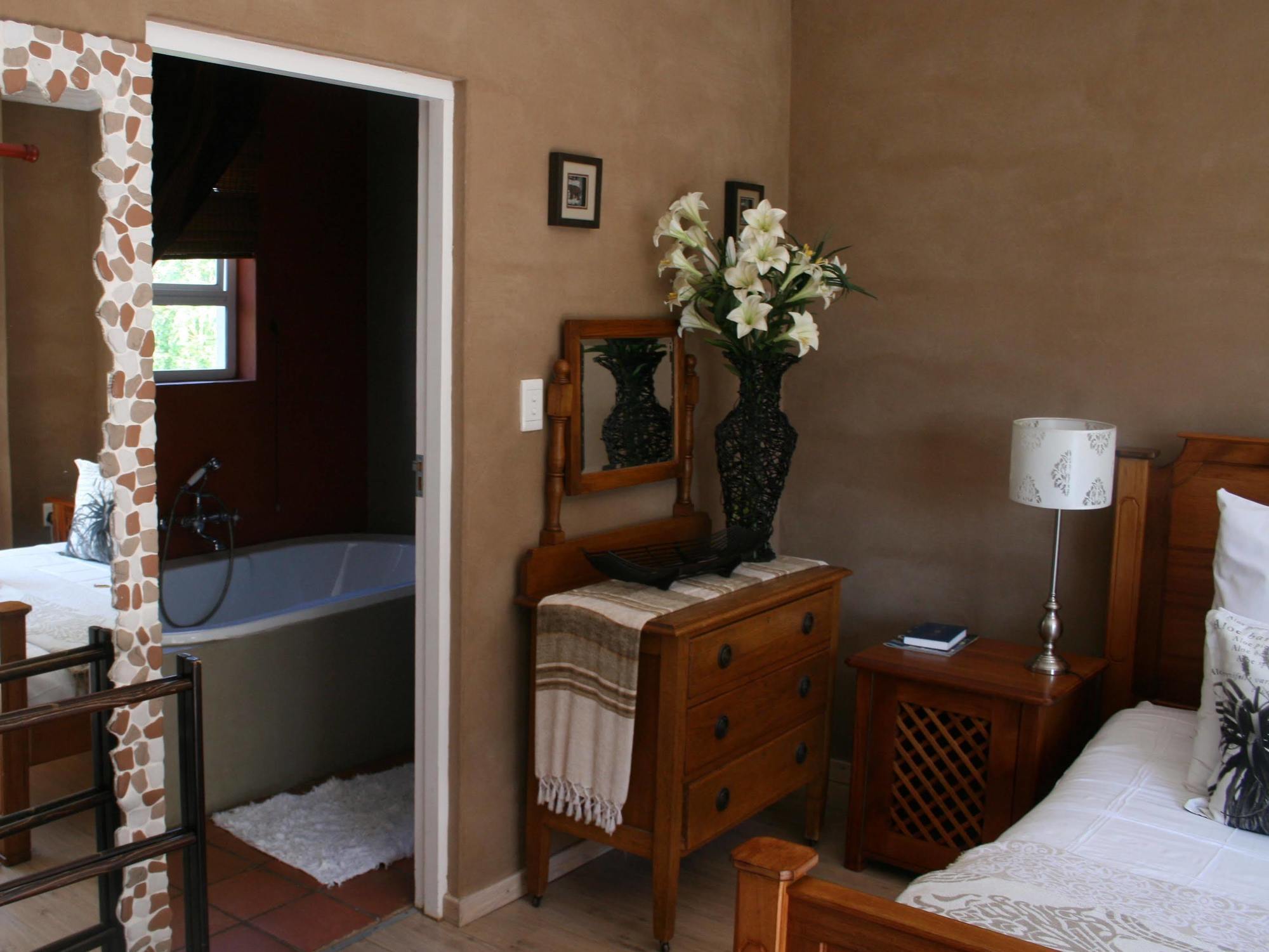 Indigo Moon Guesthouse Lichtenburg Екстер'єр фото